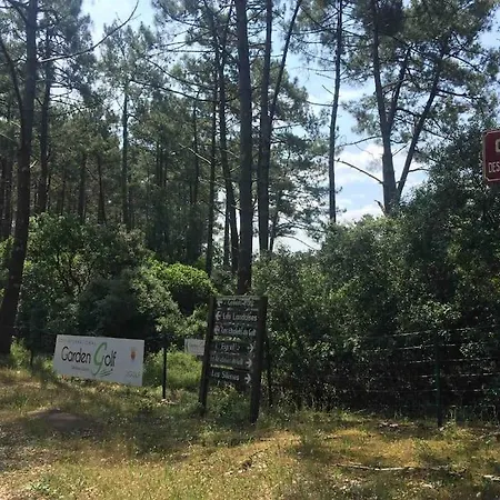 Surplombant La Pinede A 2km De L'ocean Villa *